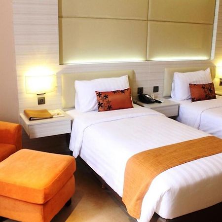 Sotis Hotel Kupang Kupang  Exterior photo
