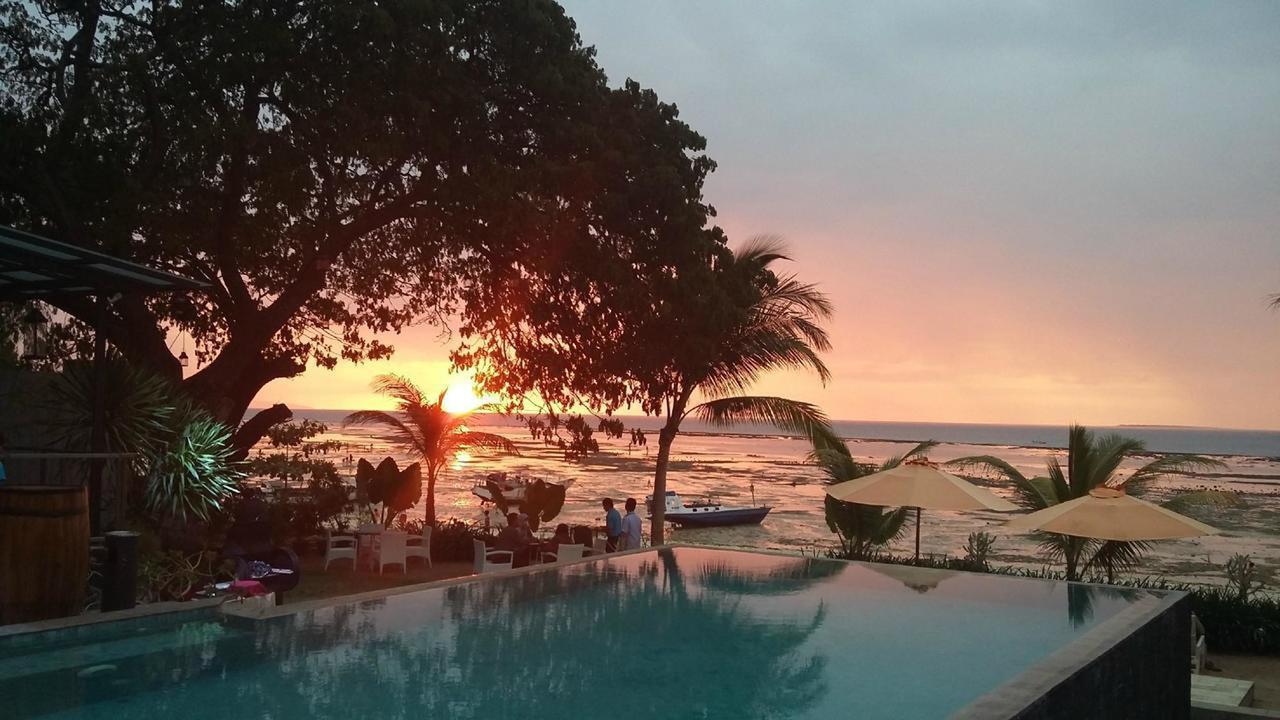 Sotis Hotel Kupang Kupang  Exterior photo