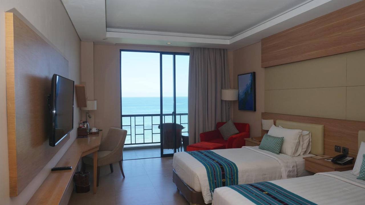 Sotis Hotel Kupang Kupang  Exterior photo