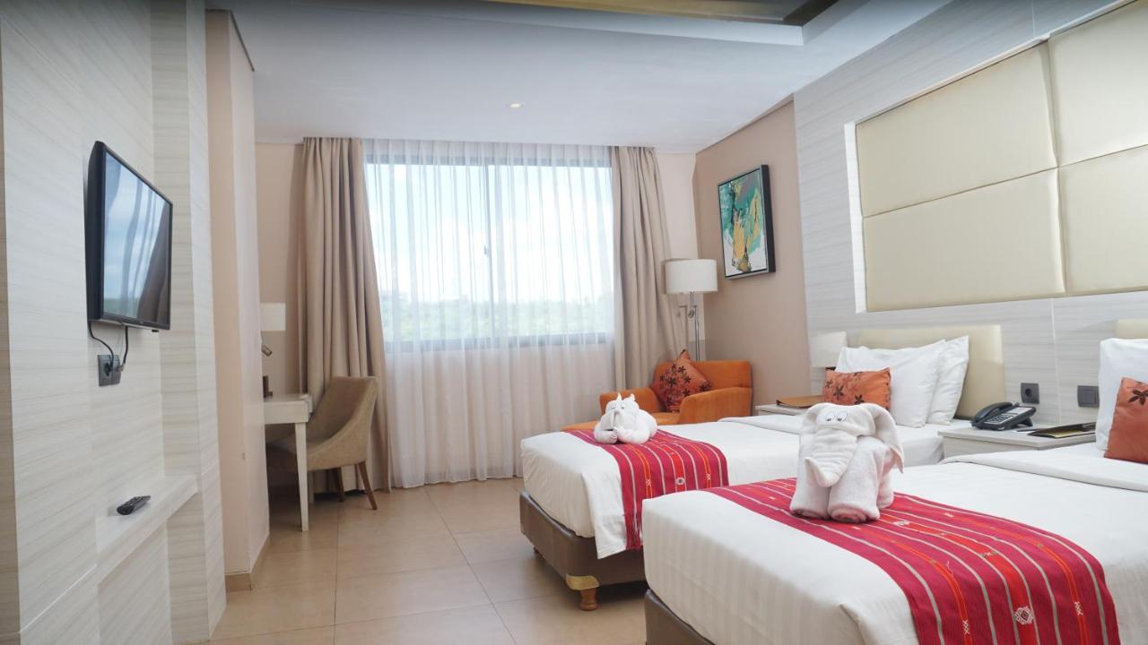 Sotis Hotel Kupang Kupang  Exterior photo