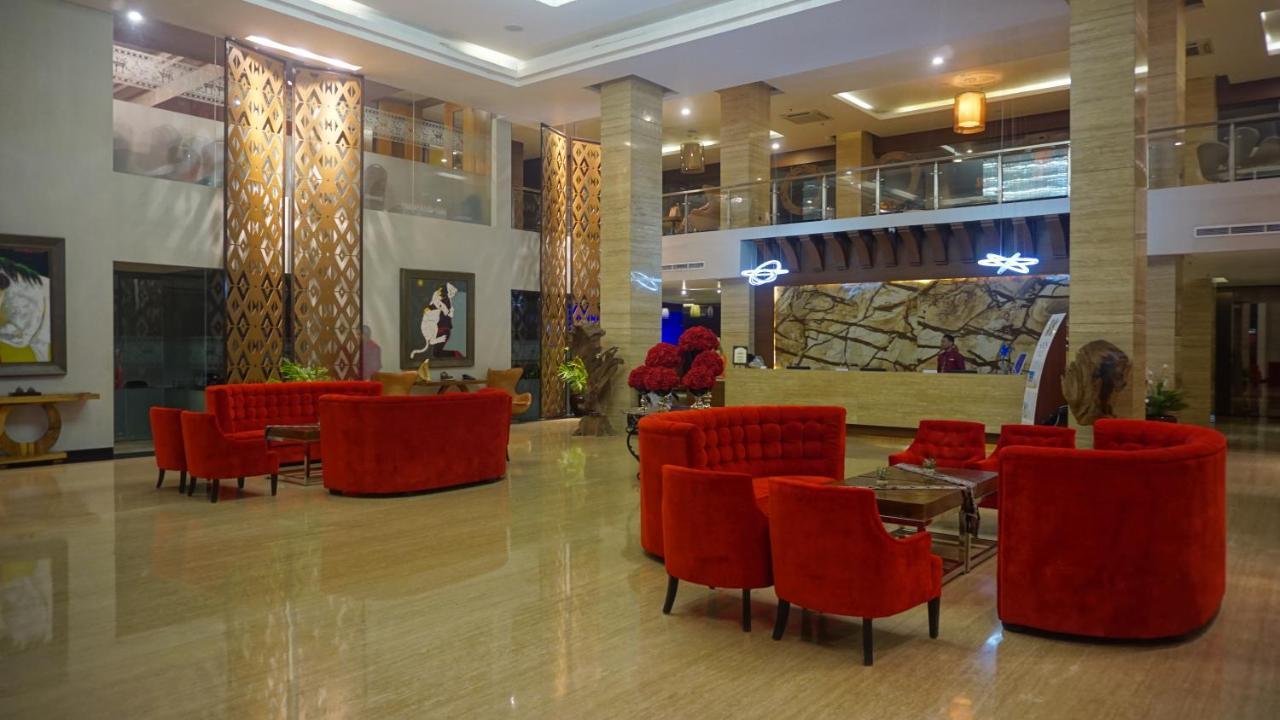 Sotis Hotel Kupang Kupang  Exterior photo