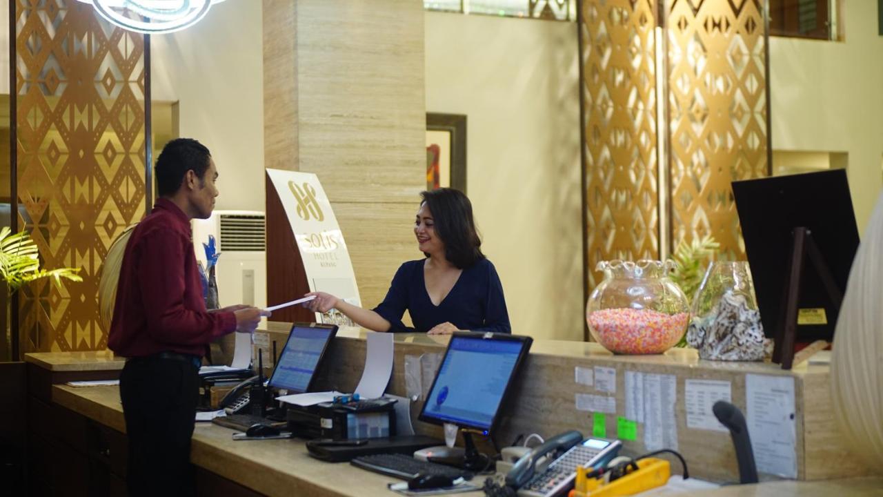 Sotis Hotel Kupang Kupang  Exterior photo