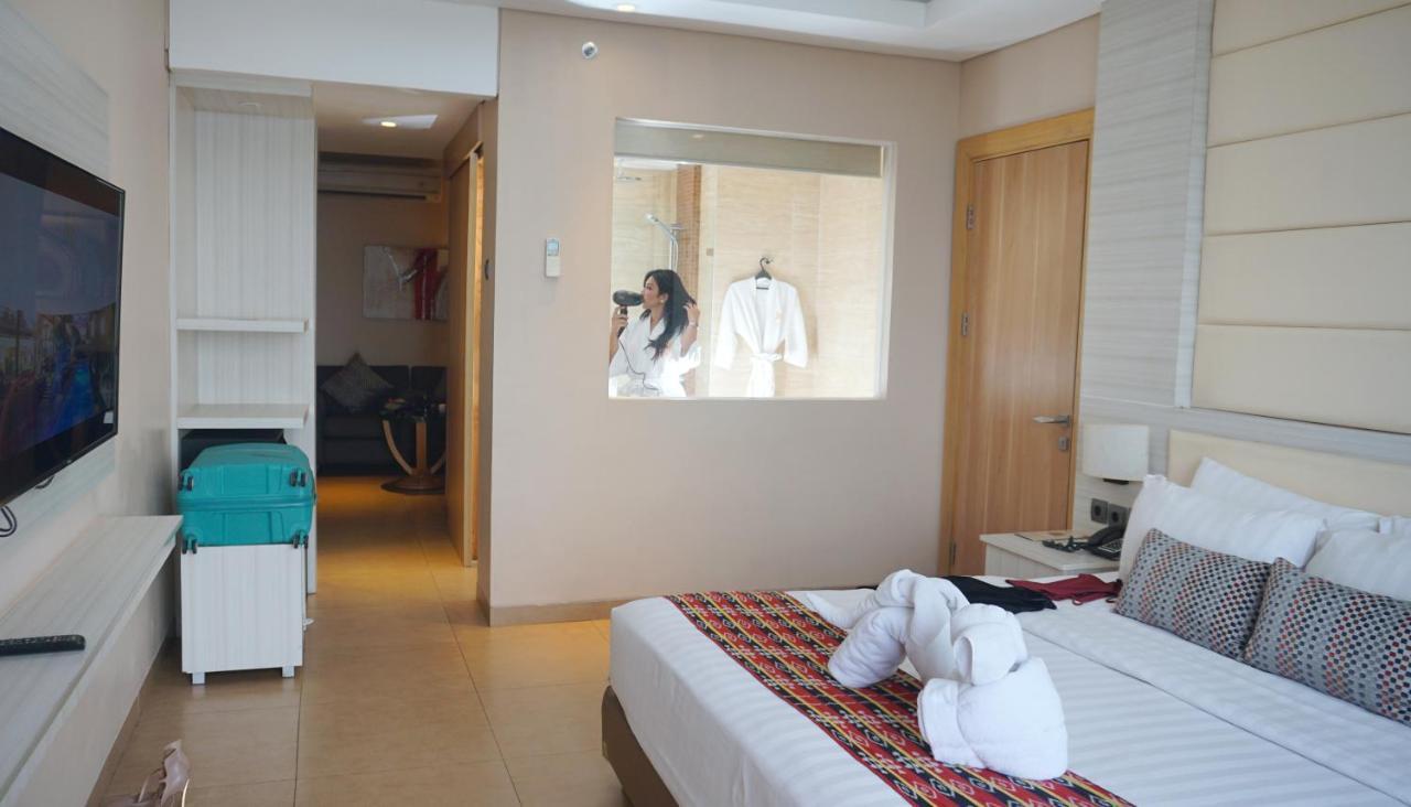 Sotis Hotel Kupang Kupang  Exterior photo