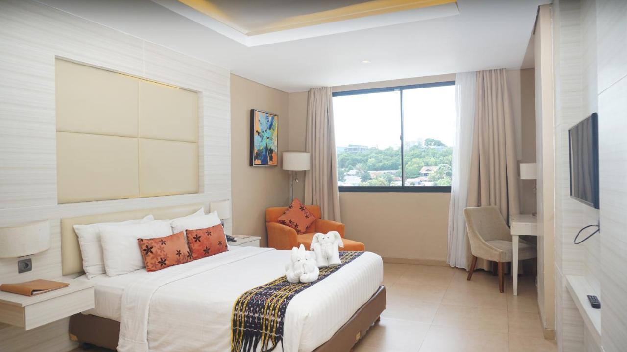 Sotis Hotel Kupang Kupang  Exterior photo